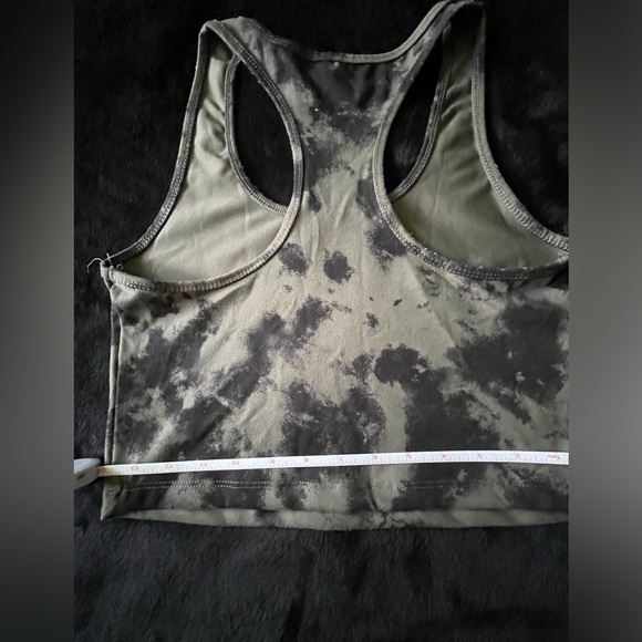 EVCR Compression workout set: Crop Tank and leggings-size medium - Picture 11 of 12